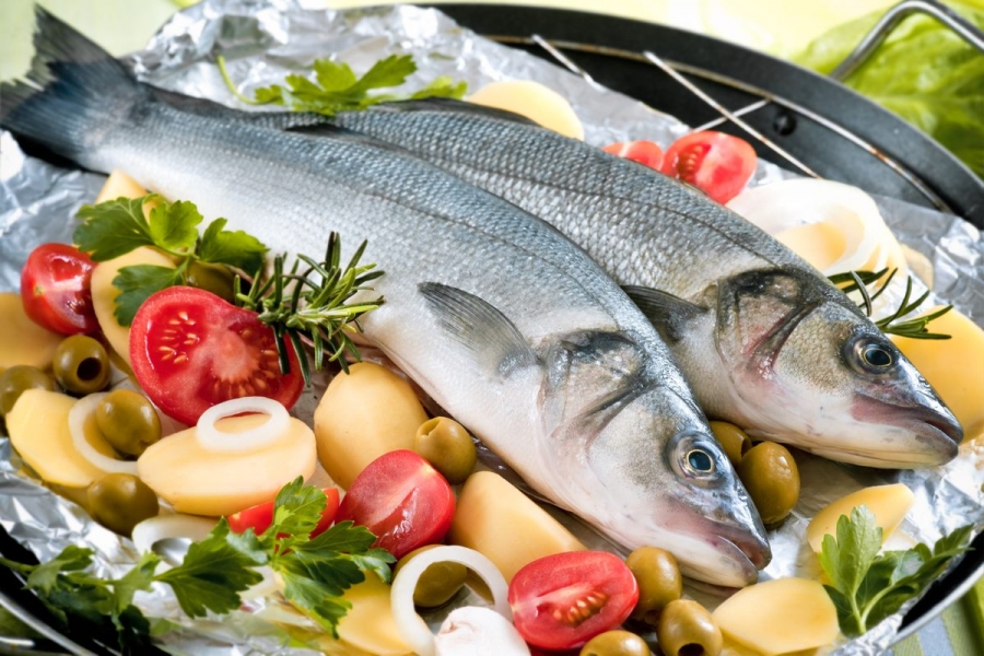 Pesce e salute: mangiare pesce per ossa sane