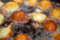 Ricetta di pesce per Carnevale: le frittelle salate di merluzzo