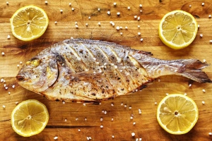 Pesce al sale: i consigli per prepararlo in 5 minuti